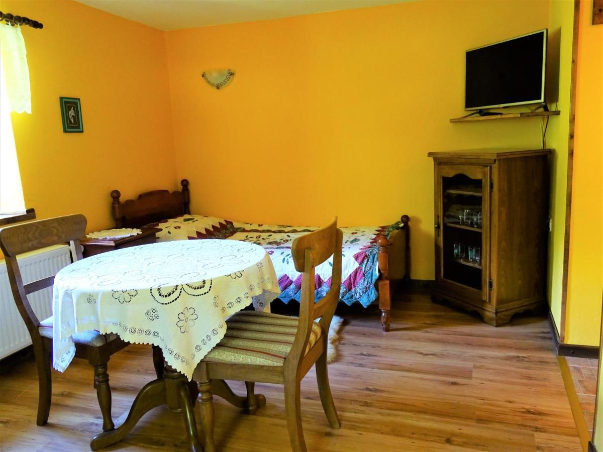Apartmaji Pr-Gujlu Sela Nad Podmelcem 5220 Tolmin Podmelec Kültér fotó