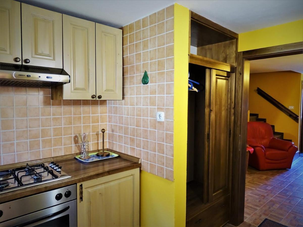 Apartmaji Pr-Gujlu Sela Nad Podmelcem 5220 Tolmin Podmelec Kültér fotó
